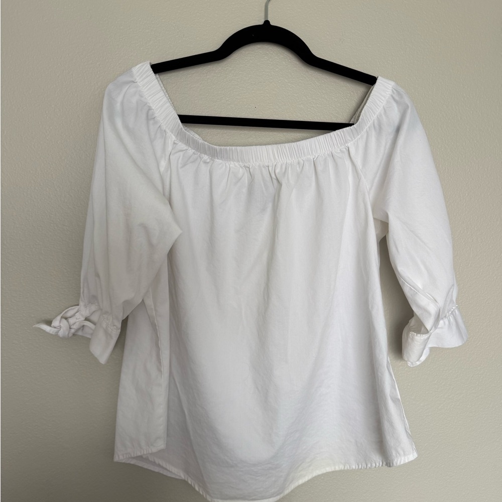 Bobeau Elegant White Off the Shoulder Women's Top